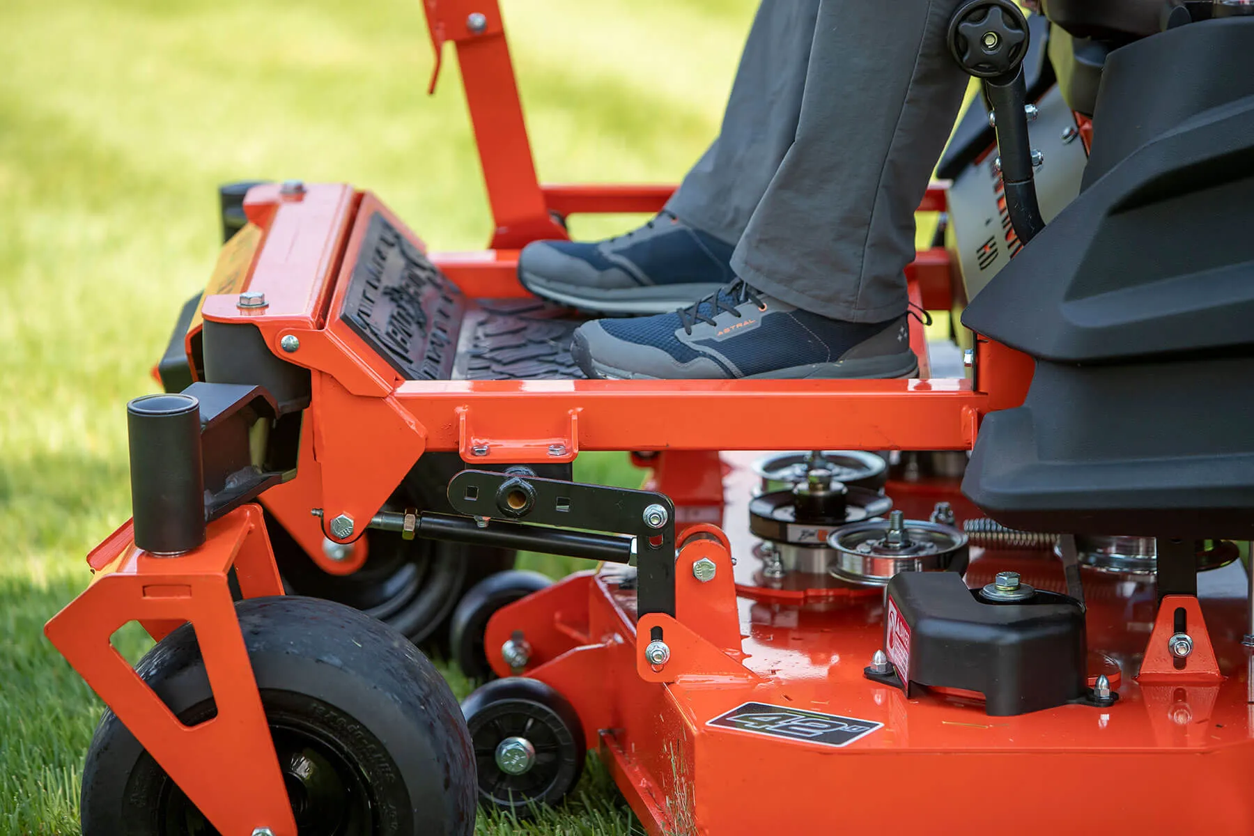 Bad Boy Maverick HD 48" Commercial Zero-Turn Mower w/ 24hp Honda GXV700 EFI