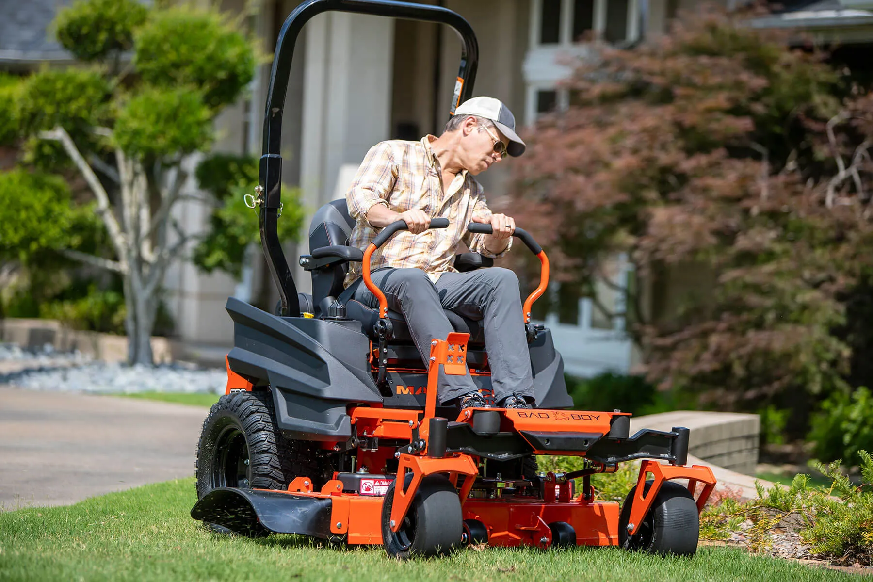 Bad Boy Maverick HD 48" Commercial Zero-Turn Mower w/ 24hp Honda GXV700 EFI