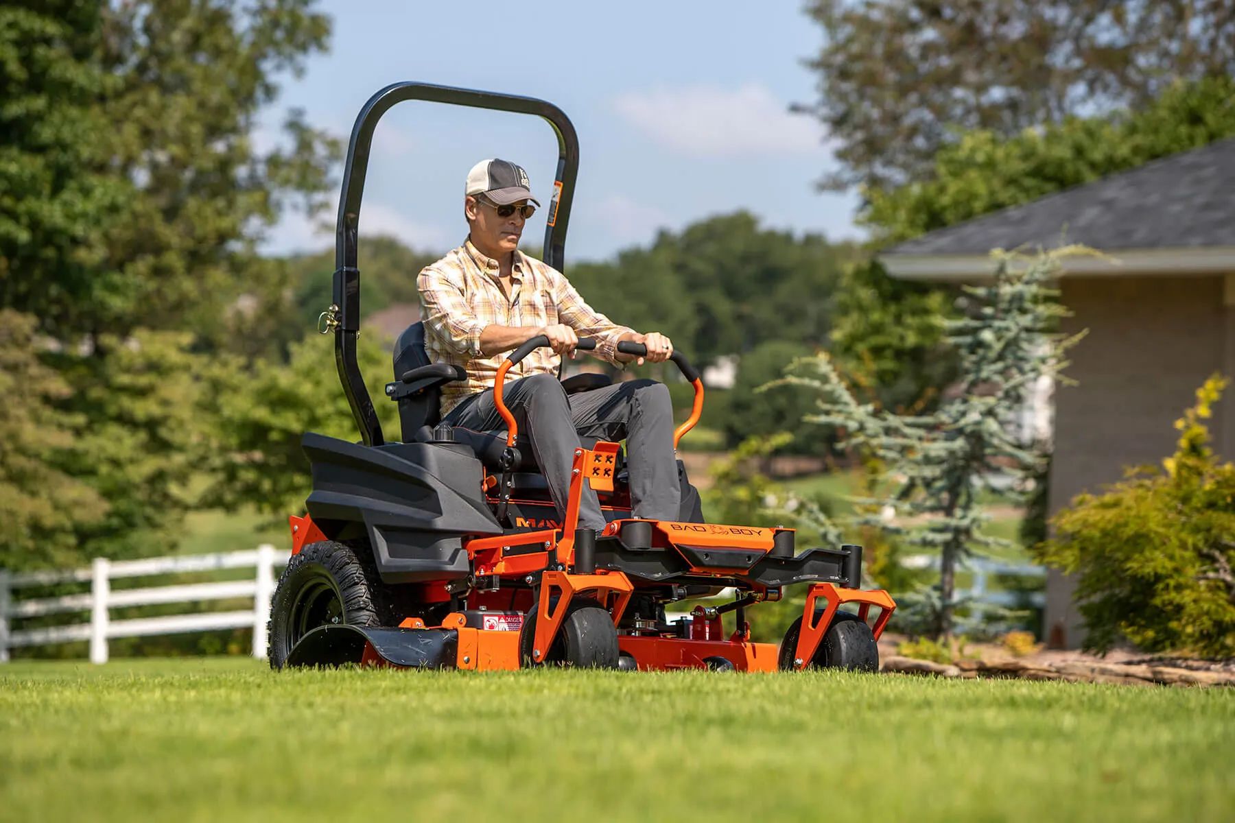 Bad Boy Maverick HD 48" Commercial Zero-Turn Mower w/ 24hp Honda GXV700 EFI