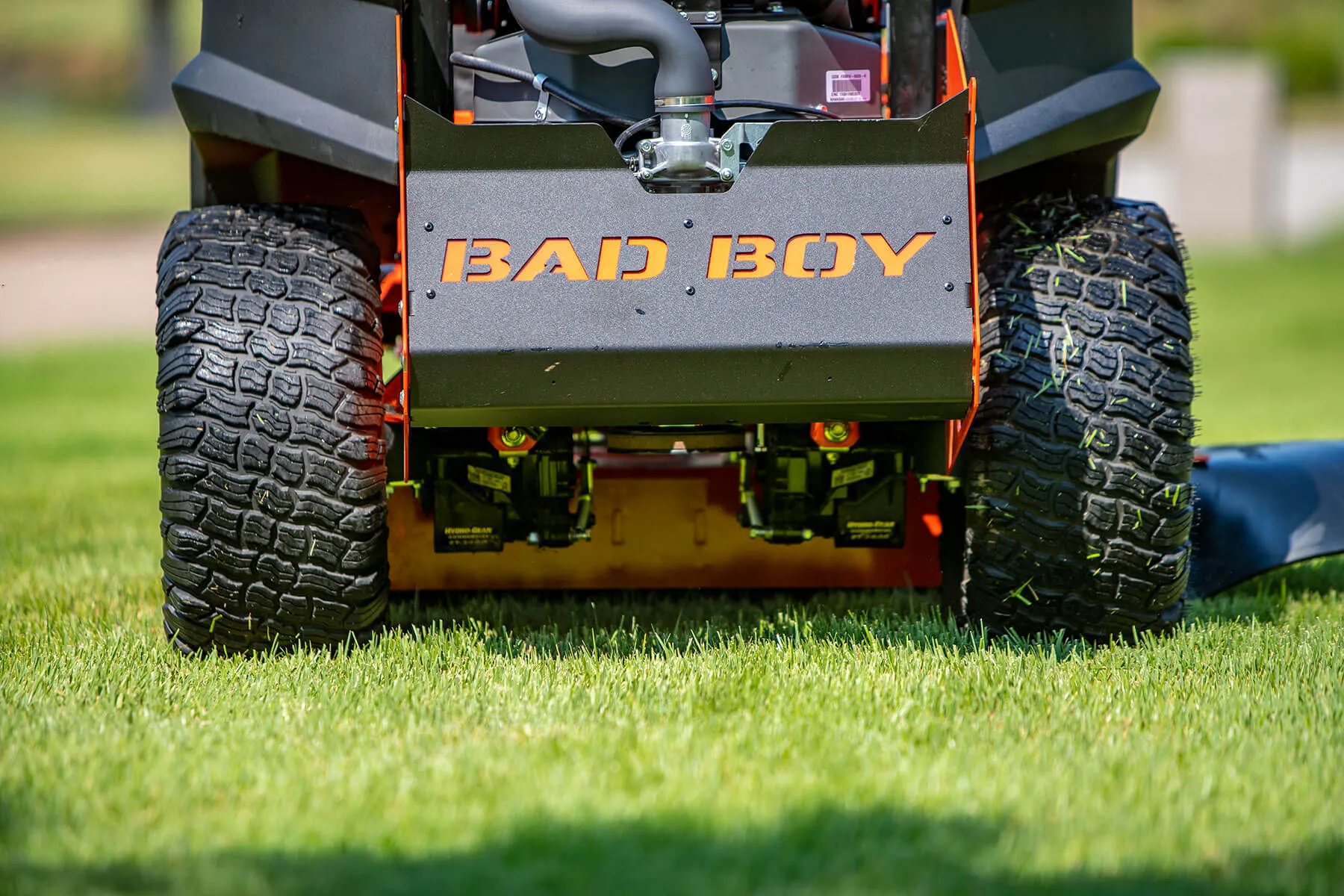 Bad Boy Maverick HD 48" Commercial Zero-Turn Mower w/ 24hp Honda GXV700 EFI