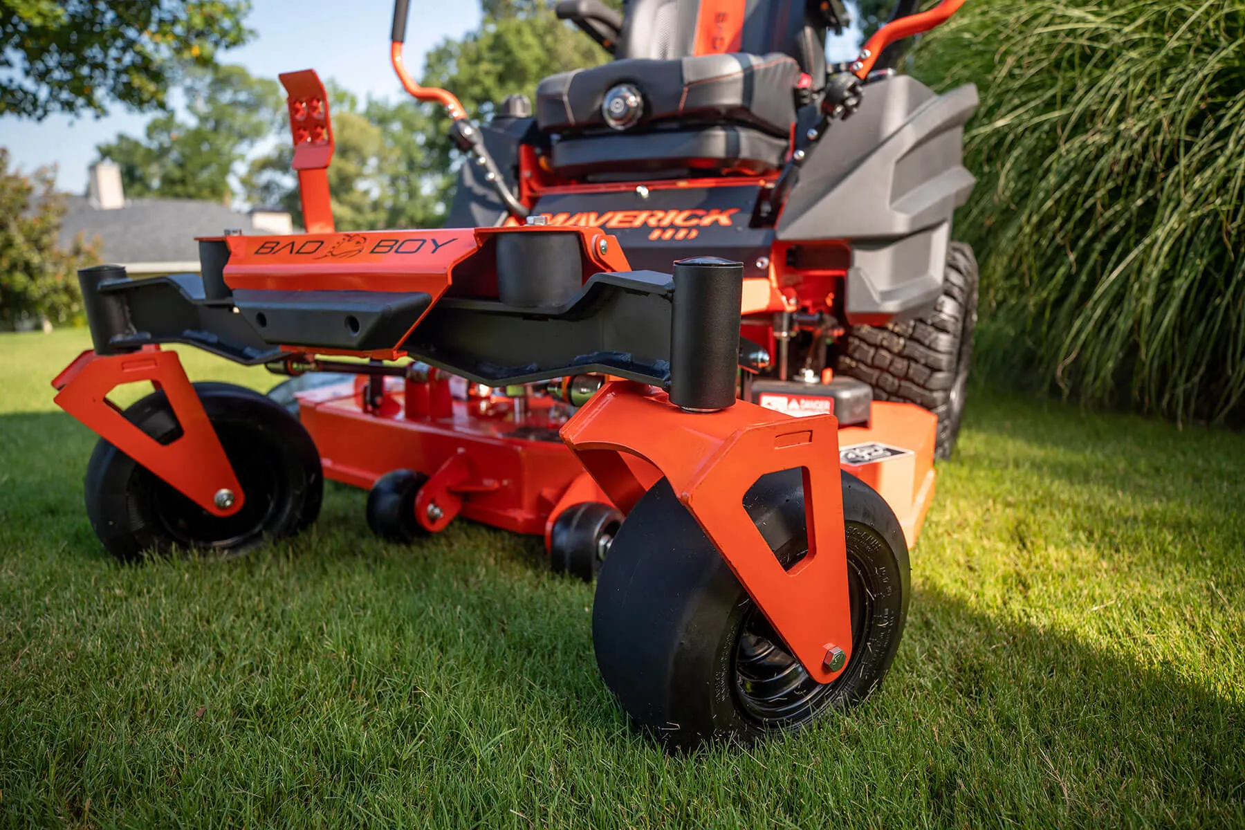 Bad Boy Maverick HD 48" Commercial Zero-Turn Mower w/ 24hp Honda GXV700 EFI