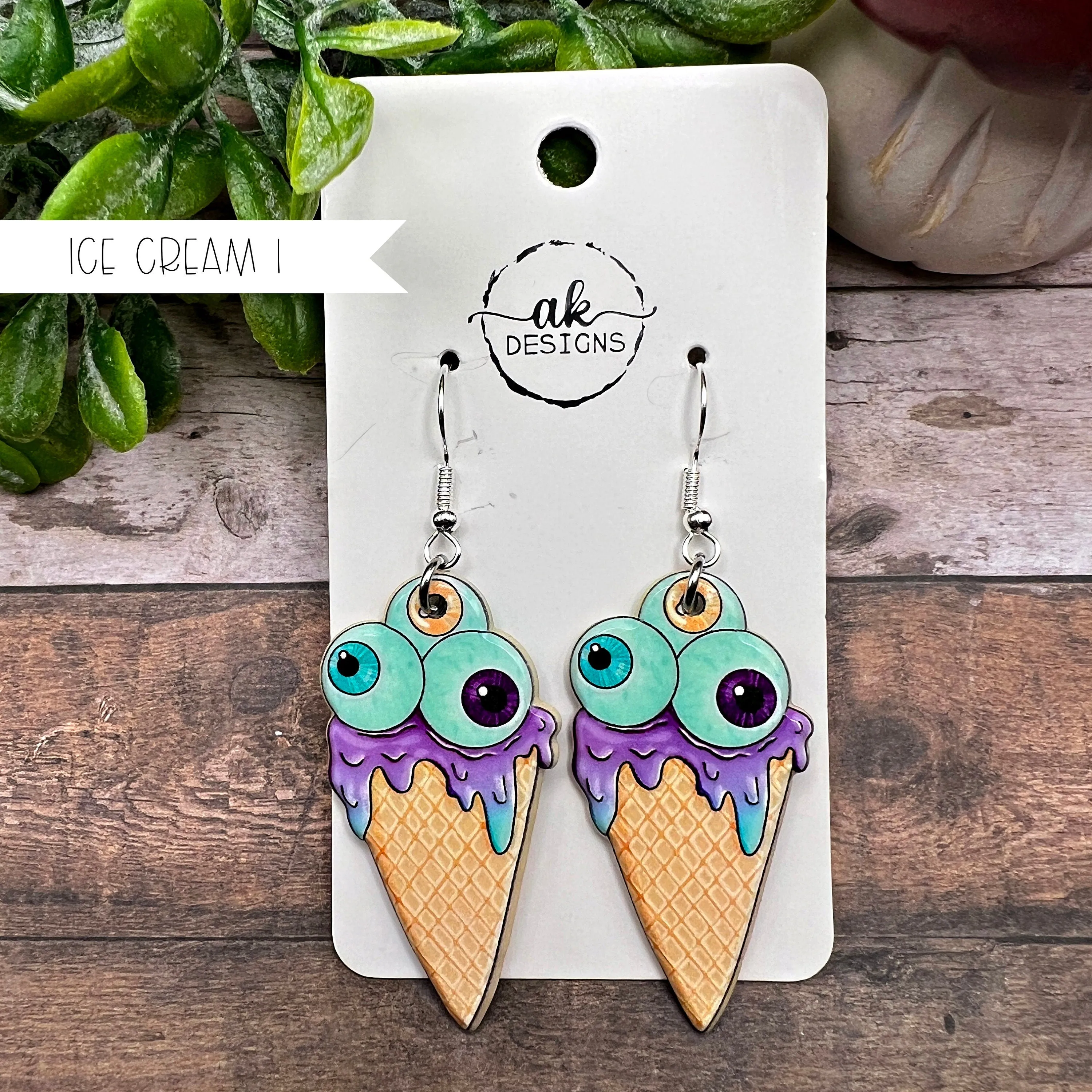 Creepy Spooky Eyeball Lava Lamp Ice Cream Hypoallergenic  Space Lightweight Earrings Halloween