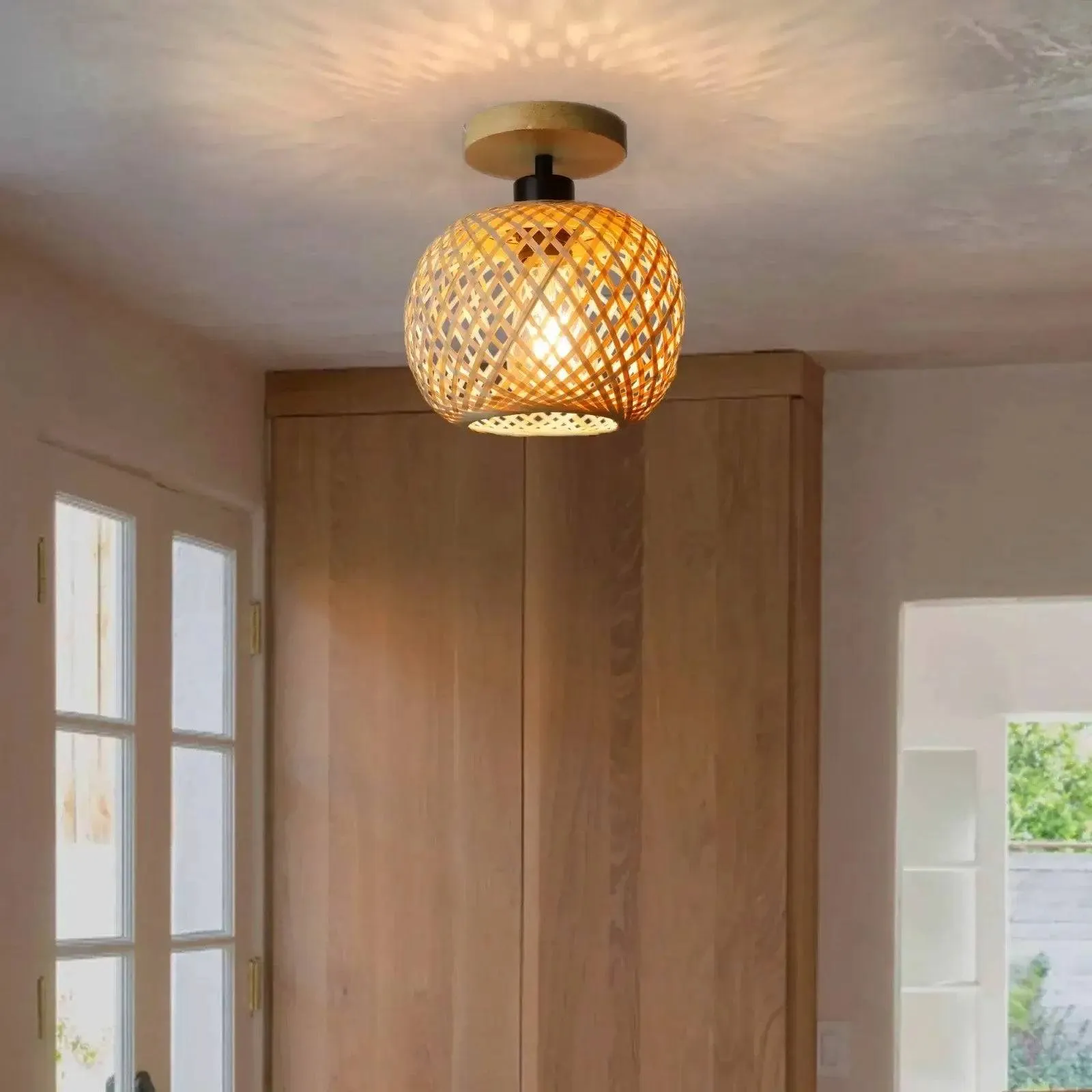 Retro Bamboo Woven Ceiling Light - Eco-Friendly Decorative Chandelier